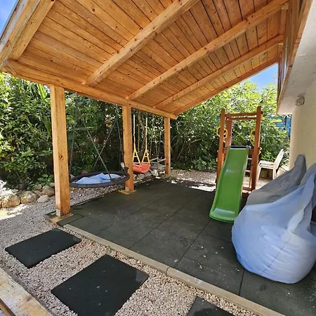 Mirko1 Mit Gemeinschaftlichem Pool By Interhome Apartmán *