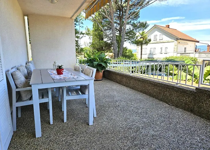 Apartmán Mirko1 Mit Gemeinschaftlichem Pool By Interhome Malinska